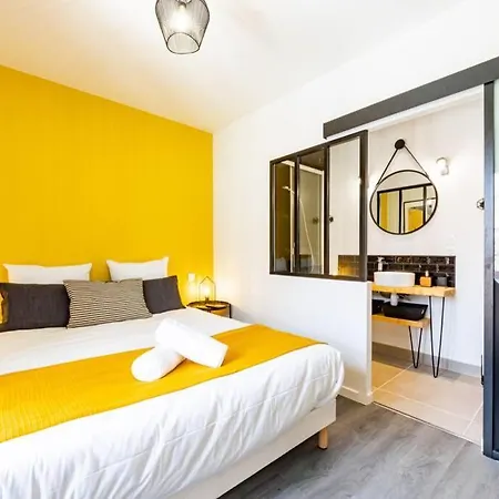 Apartamento Le Black & Yellow - - Clim - Netflix - Parking Gratuit - Nestor & Margot *
