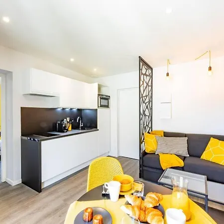 Apartamento Le Black & Yellow - - Clim - Netflix - Parking Gratuit - Nestor & Margot